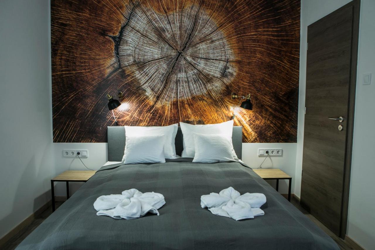 Marusius Apartmanhaz Makó Buitenkant foto