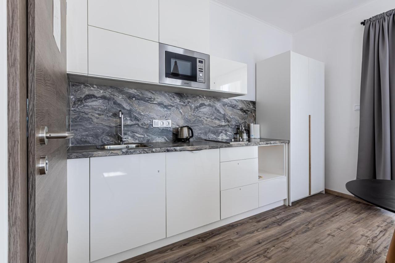 Marusius Apartmanhaz Makó Buitenkant foto